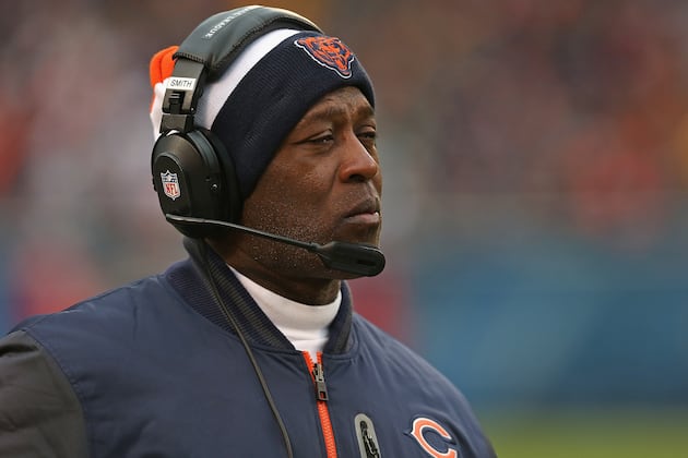Lovie Smith fired by Chicago Bears