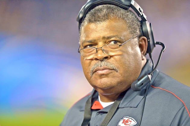 Report: Kansas City Chiefs Fire Head Coach Romeo Crennel