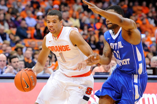 Syracuse's Boeheim Ties Knight with 902nd Win