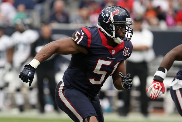 Texans Place Darryl Sharpton on Injured Reserve