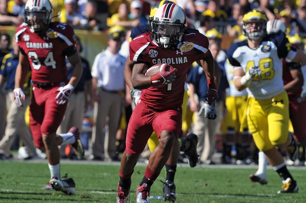 South Carolina Outlasts Michigan to Win the Outback Bowl 33-28