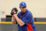 Former NL Cy Young Webb to Audition for Teams