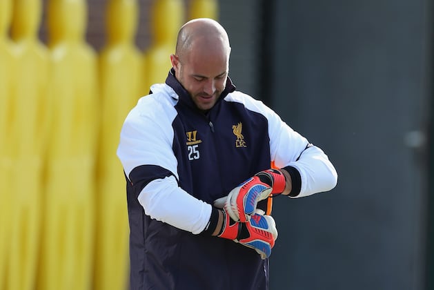 Liverpool: Goalkeeper Pepe Reina's Report Card for 2012