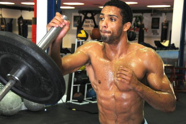UFC on FX 7: Justin Salas Out; Edson Barboza Gets New Opponent