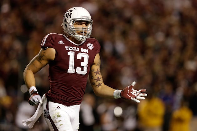 WR Evans Takes Curious Route to Football