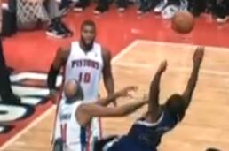 Pistons' Villanueva Fined $25,000 for Foul on Kings' Thomas