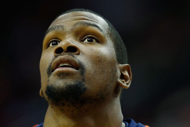 Kevin Durant Ejected Late in Thunder's Home Loss to Nets(VIDEO)