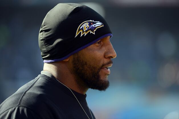 Ravens' Lewis Set to Join ESPN in Retirement
