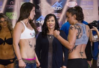Leslie Smith (left) vs. Raquel Pennington (right). Photo Credit: Invicta FC