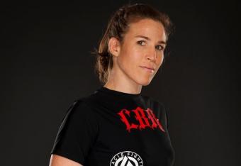 Winner: Leslie Smith (Photo Credit: Esther Lin/Invicta FC)