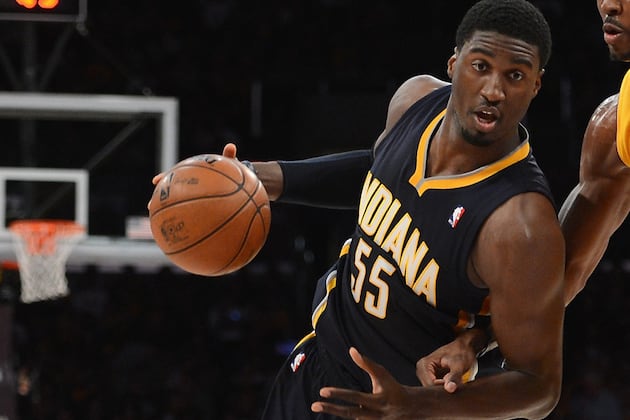 Roy Hibbert Breaks out of Funk, Leads Pacers to Victory