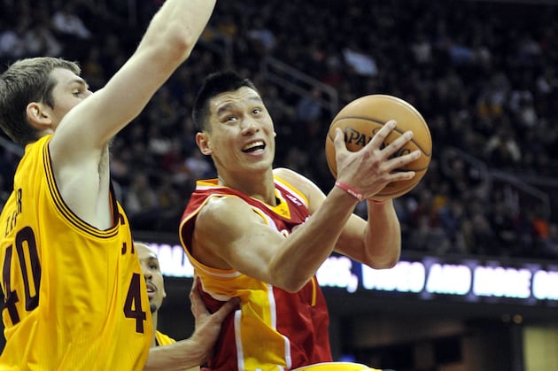 Rockets Rally to Hold off Cavaliers