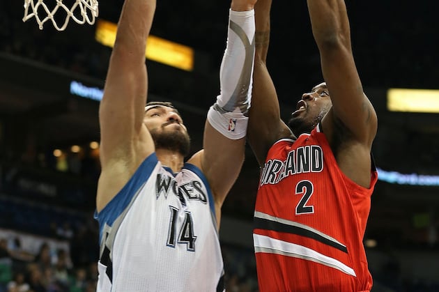 Wolves Push Blazers Back, but Too Late