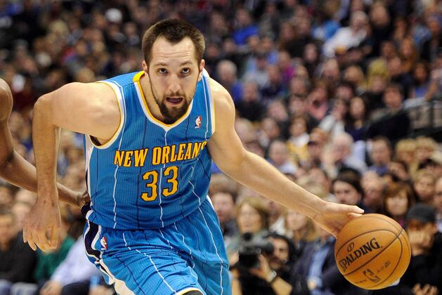 Hornets Edge Mavericks in Overtime on Eric Gordon's 3-Point Play