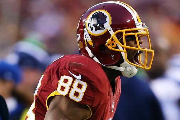 Pierre Garcon Questionable to Return Due to Shoulder Injury