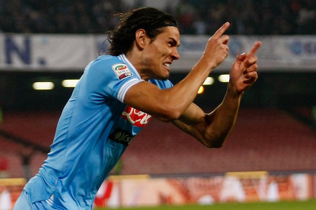 Napoli Warn Manchester City off Striker Edinson Cavani