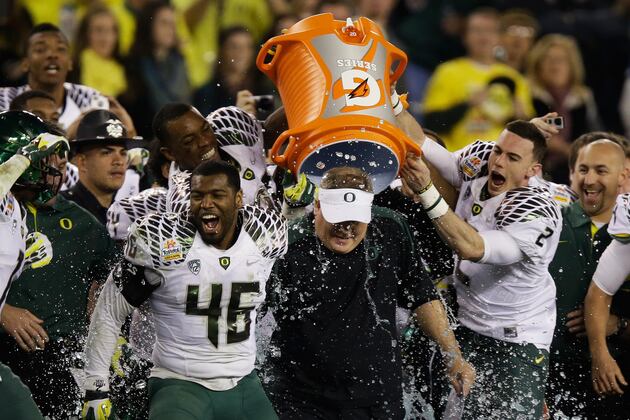 Report: Chip Kelly Stays at Oregon