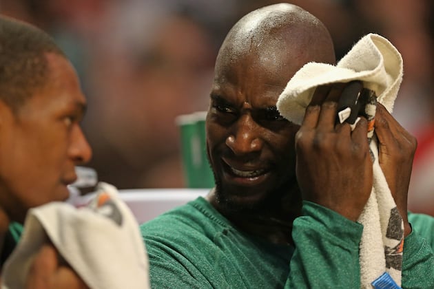 Celtics Learning to Thrive with Garnett on Bench
