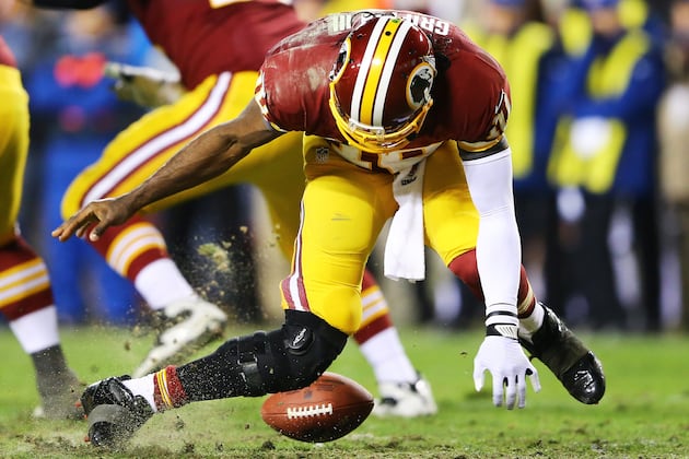 Who Deserves More Blame for Mishandling of Injury: RG3 or Mike Shanahan?