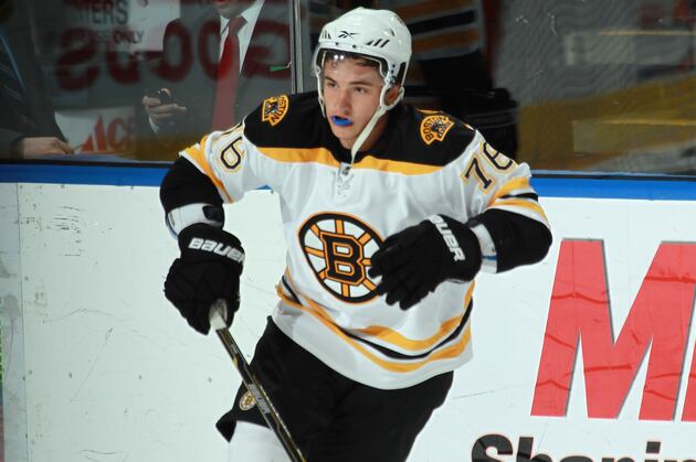 Boston Bruins Prospect Alexander Khokhlachev Returning to OHL'S Spitfires