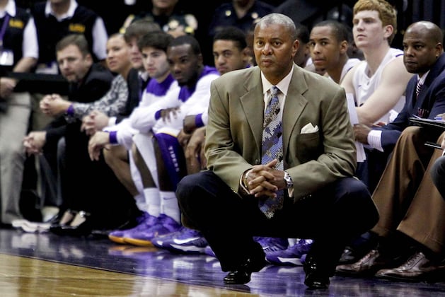 SEC Coaches Uncertain on Schedule