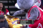 Watch: Rockets' Mascot Slams Cake in Face of Lakers Fan