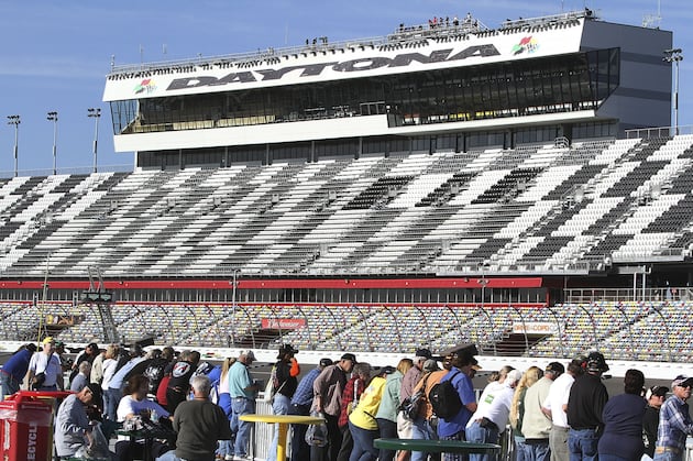 NASCAR Thunders into Daytona for Final Test of New Car Before Speedweeks