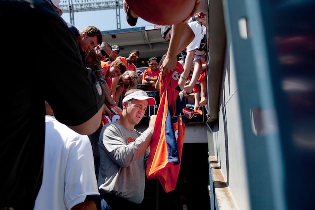 Manning Counting on the Fans
