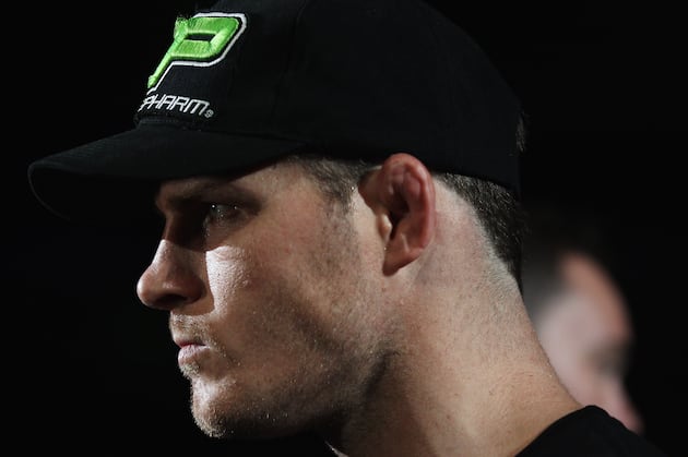 Michael Bisping Hopes Referee 'Has the Balls' to Stop Belfort's Illegal Punches