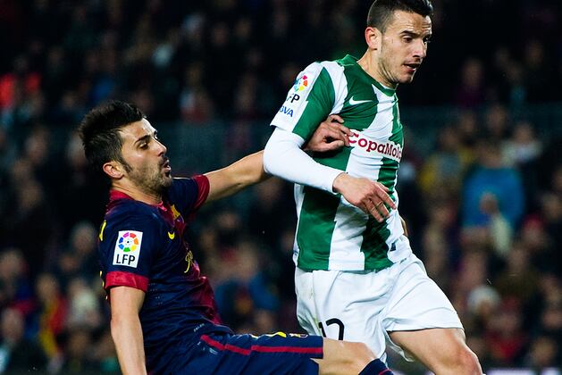 Villa Leaves in 78' with Apparent Hamstring Injury