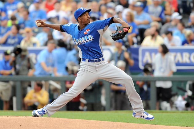 Royals Invite 21 Non-Roster Players to Big-League Camp