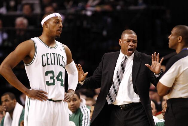 Celtics Pull Away Late to Shake off Rockets