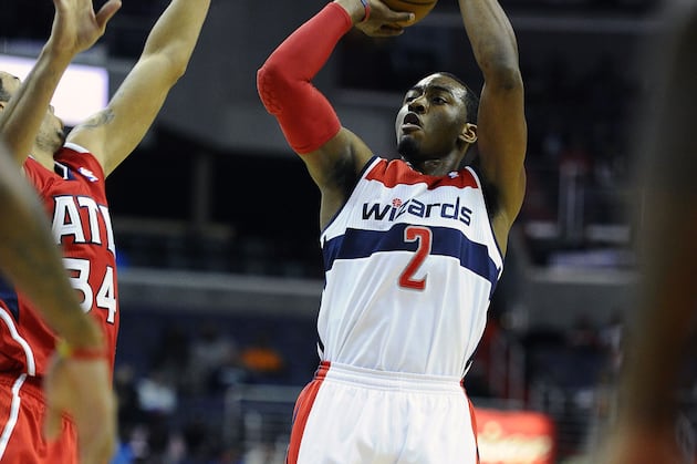 Wall's Return Gives Wizards Win over Hawks