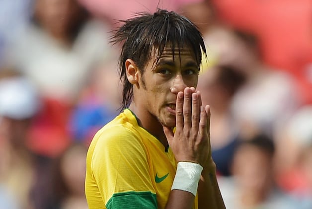 No Deal with Barca, Says Neymar