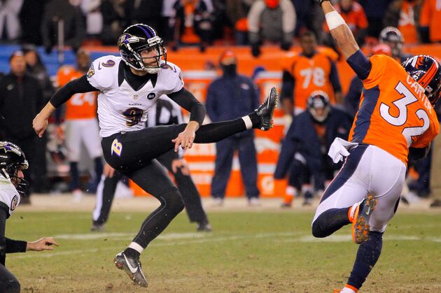 Justin Tucker Got in a Practice Kick on the Field Before Booting Game-Winner