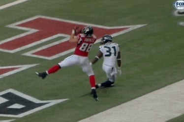 Tony Gonzalez Hauls in Sick Toe-Tap Touchdown