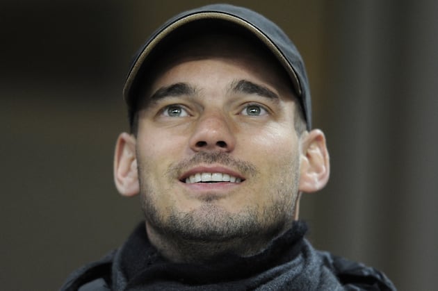 Moratti Hopes in 'Serious' Sneijder