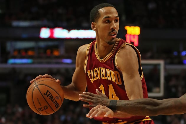 Cavs Drop Thriller in Sacramento