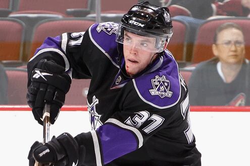 Islanders Claim Hickey on Waivers