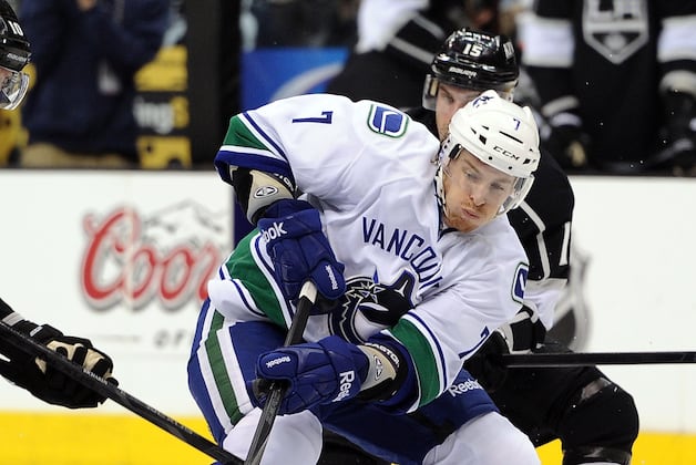 David Booth to Miss 4-6 Weeks with Strained Groin