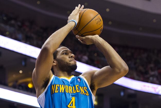 New Orleans Hornets Beat Philadelphia 76ers 111-89