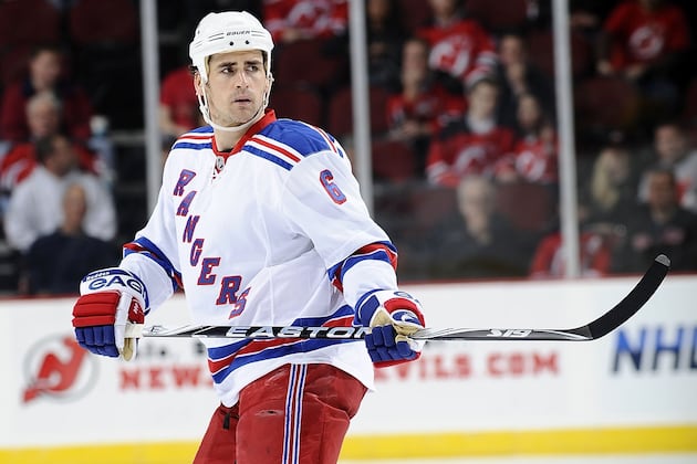Report: Scott Gomez, Wade Redden Clear Waivers