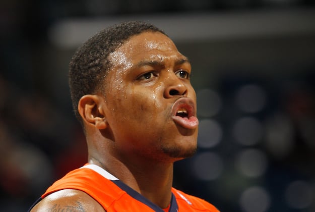 Injuries Hurting Auburn's Guard Play