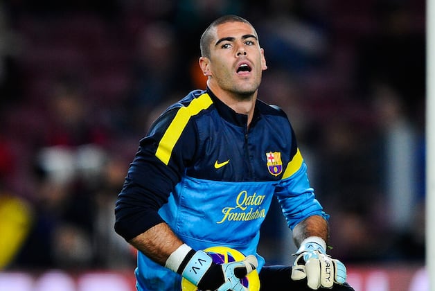 Barcelona Goalkeeper Victor Valdes Rules out New Deal