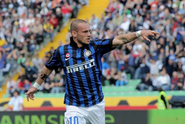 £240k-a-Week AFTER Tax! Sneijder's Wage Demands Scare off Liverpool
