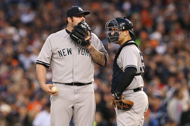 Yankees avoid arbitration with Joba Chamberlain by agreeing to one-yeardeal