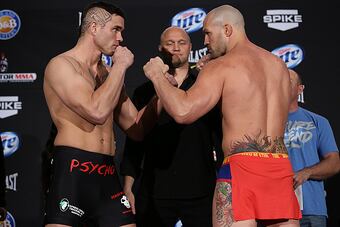 Winner: Jacob Noe, left. (Photo Credit: Sherdog)