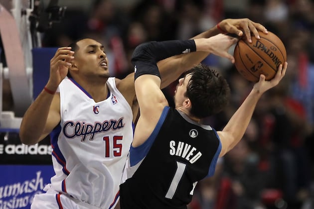 Rapid Reaction: Clippers 90, Wolves 77