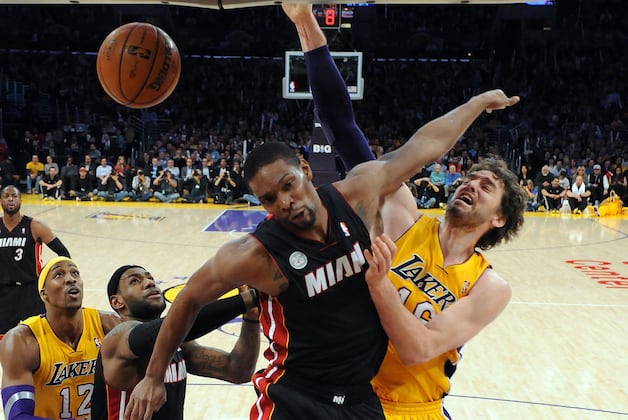 LeBron James, Strong Defense Power Miami Past Lakers