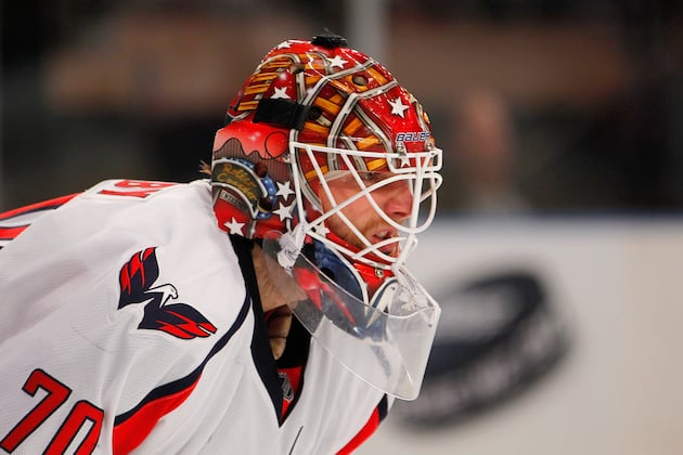 Oates Confirms Holtby Will Start Season Opener